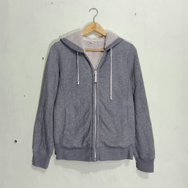 Jaket zip hoodie Uniqlo sherpa grey second