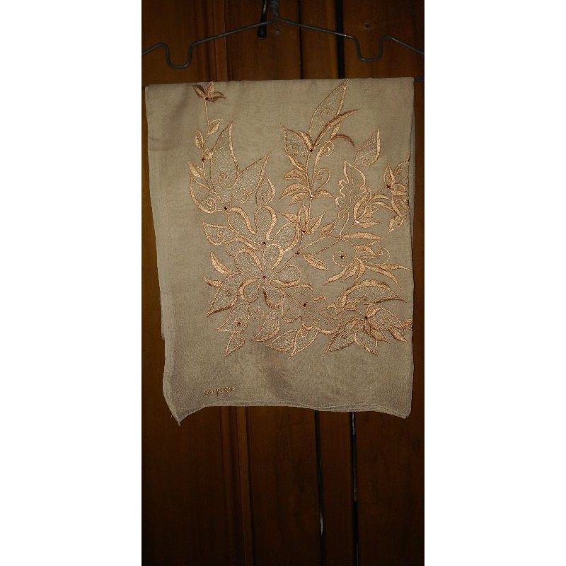 paris sulam bordir swarovski napocut