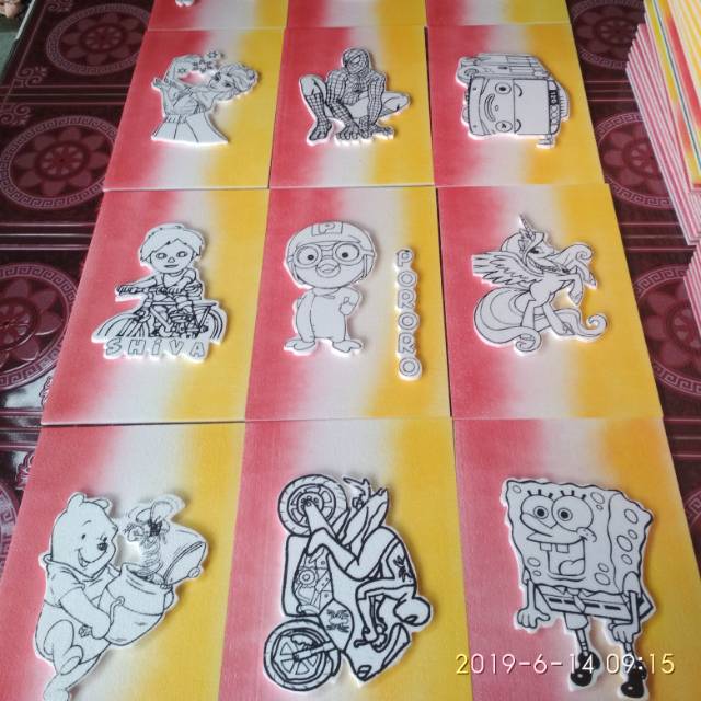 

Gabus styrofoam timbul pelangi