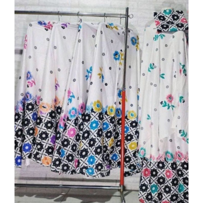 Mukena bali dewasa rayon putih motif