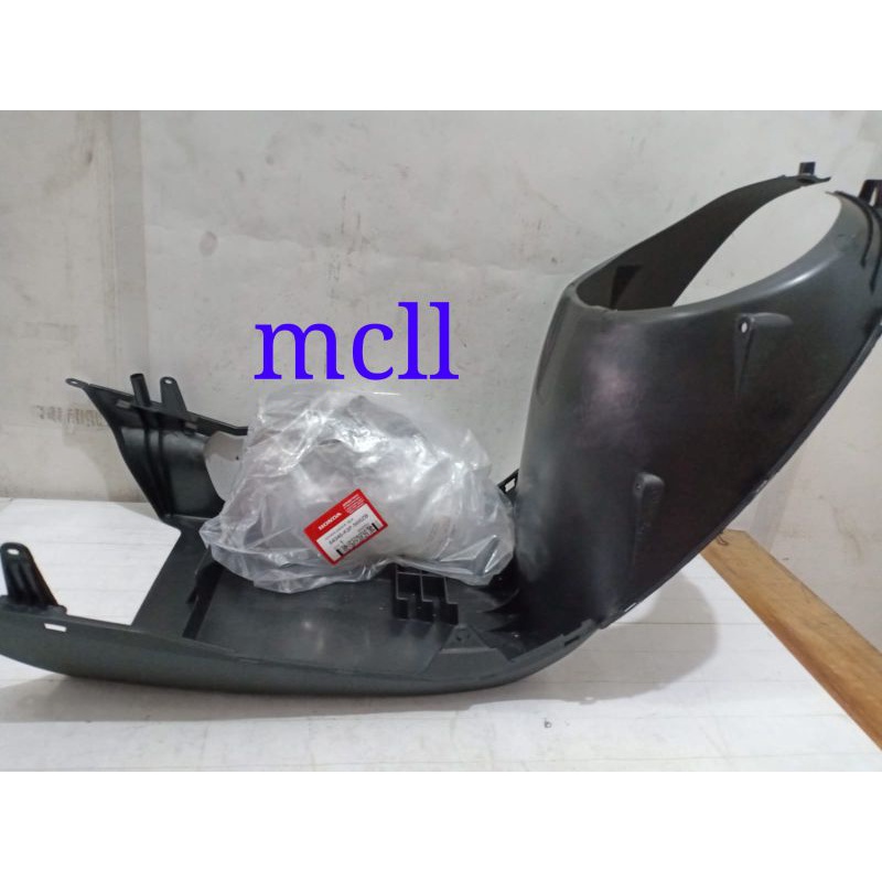 SIRIP/TUTUP BORDAS SCOOPY ESP 2021 K2F ORIGINAL 64340-K2F-N00ZB