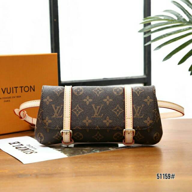 Tas Pinggang LV Louis Vuitton Pochette Marelle Belt Bag