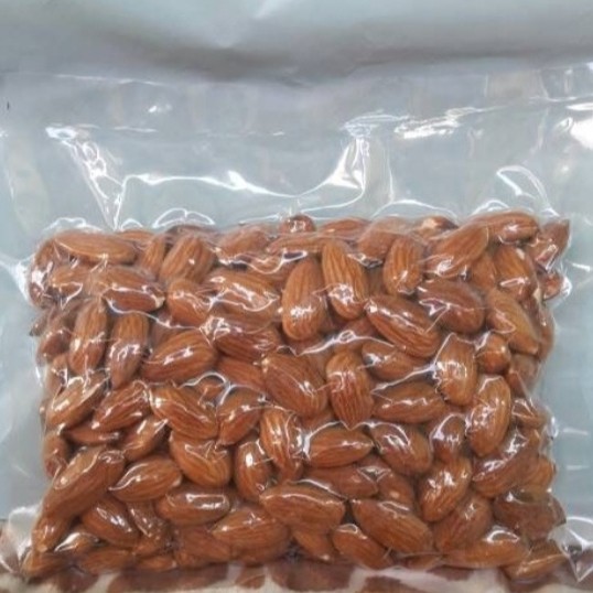 

Kacang Almond Original super MATANG