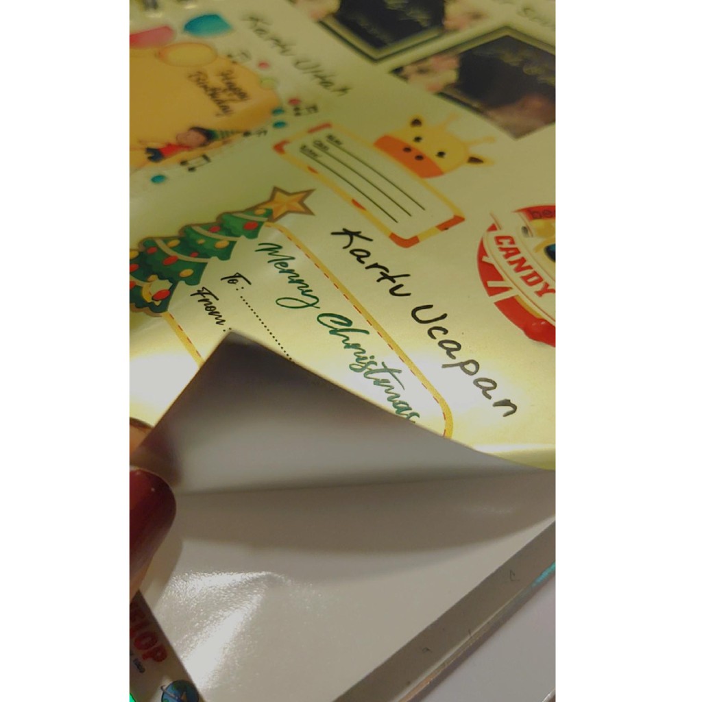 

STIKER GOLD LABEL KEMASAN MURAH FREE DESAIN LANGSUNG JADI