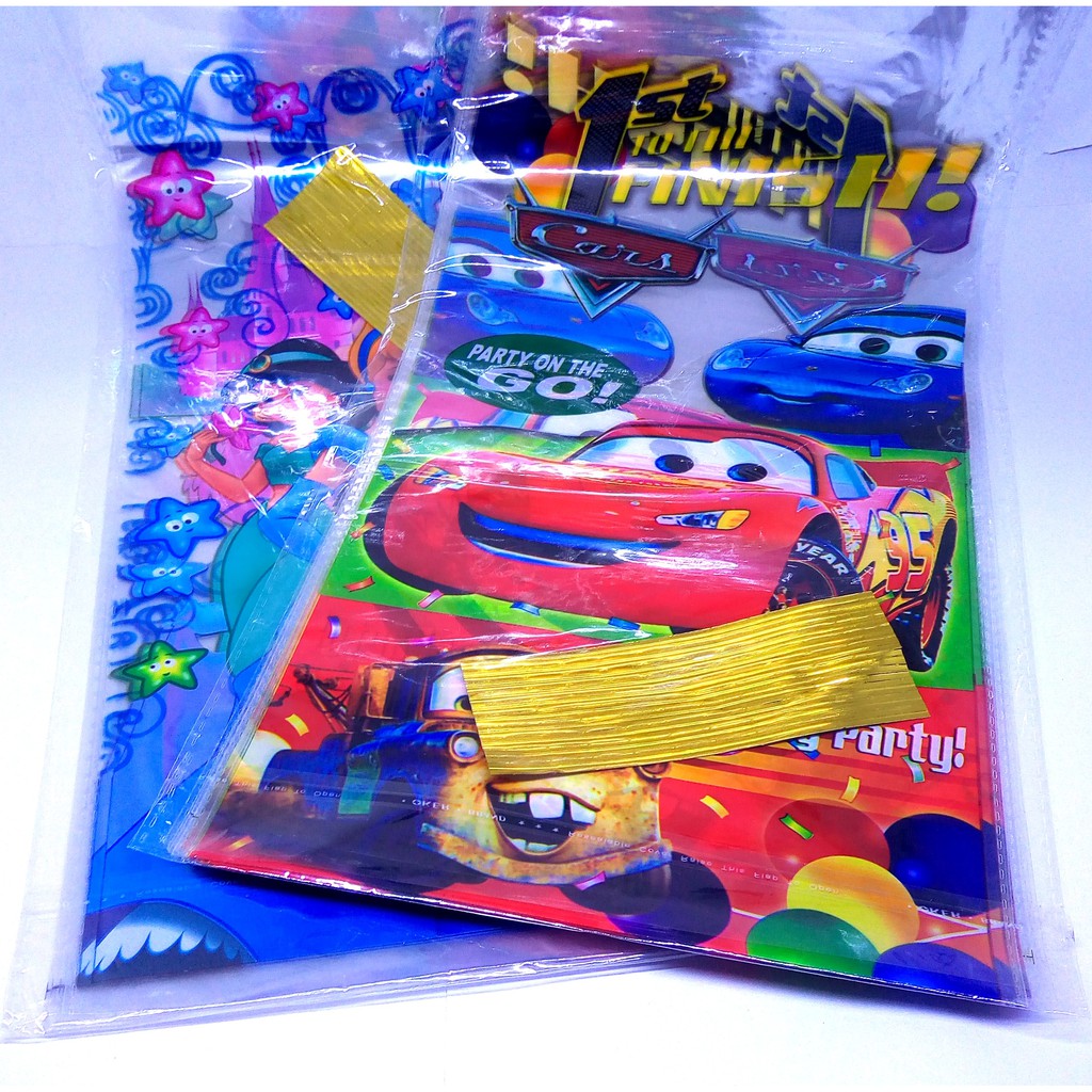 

Plastik Ulang Tahun - 37 x 18 cm