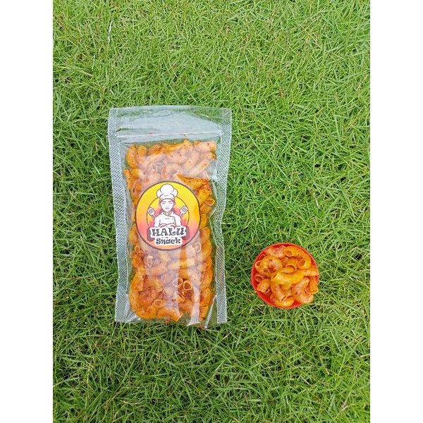 

Makaroni pedas daun jeruk