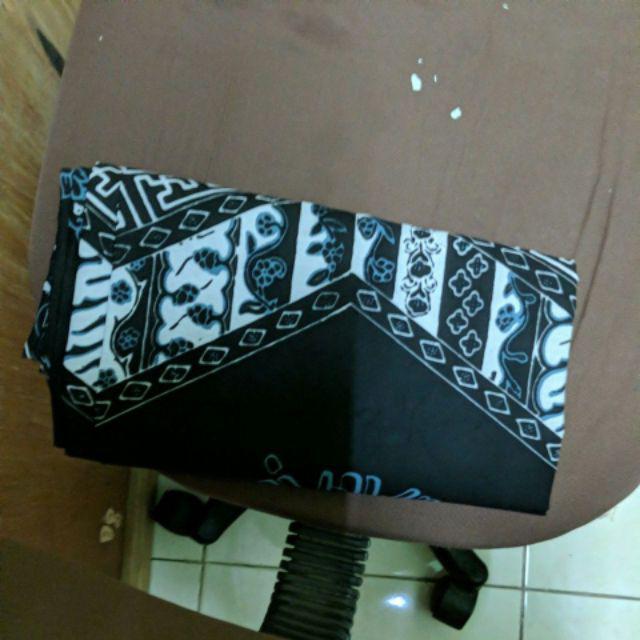 Sarung Batik Pekalongan Motif Huruf Jawa Kain Halus Berkwalitas