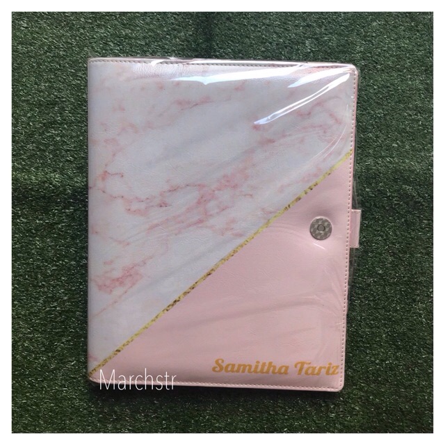 

Binder Custom Marble Pink