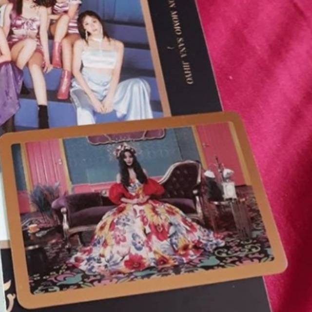 TZUYU GOLD TWICE FEEL SPECIAL ALBUM