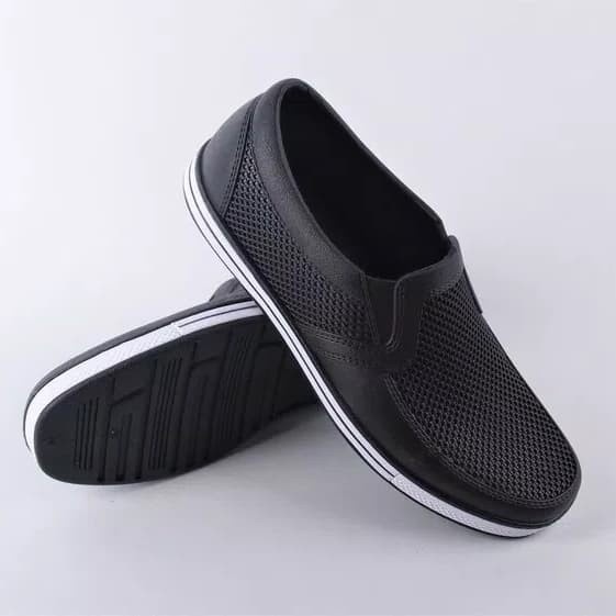 Sepatu Pria Bahan Awet Tebal Pantofel Hitam Keren Murah Terbaru Kualitas Premium B6G6 Sendal Cowok U