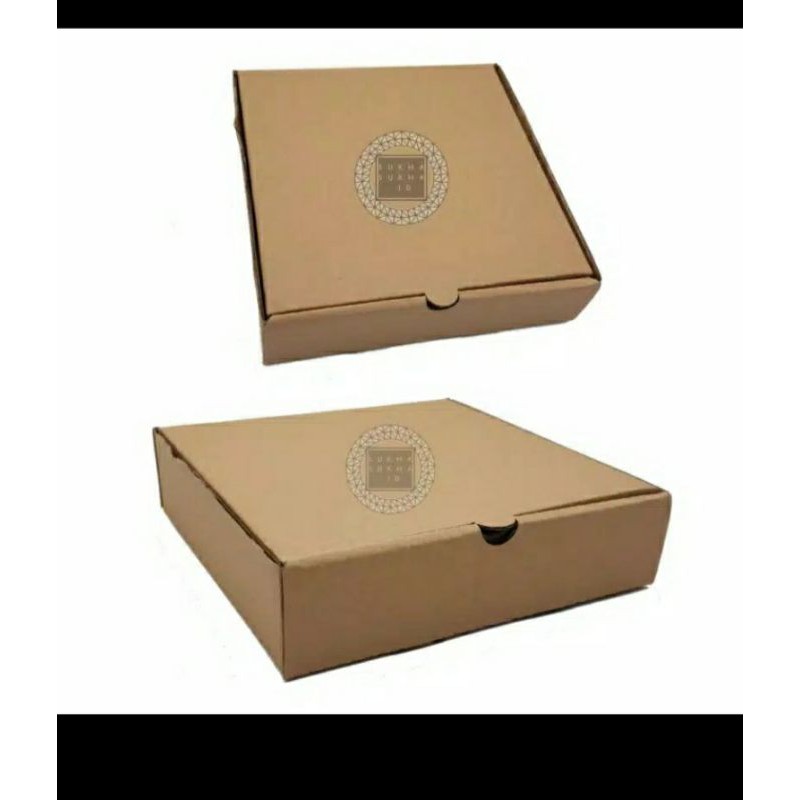 

BOX KARDUS/BOX HAMPERS/BOX PIZZA/BOX GIFT 18X18X4,7