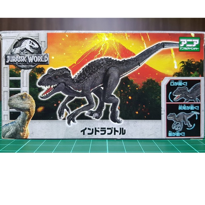 takara tomy jurassic world