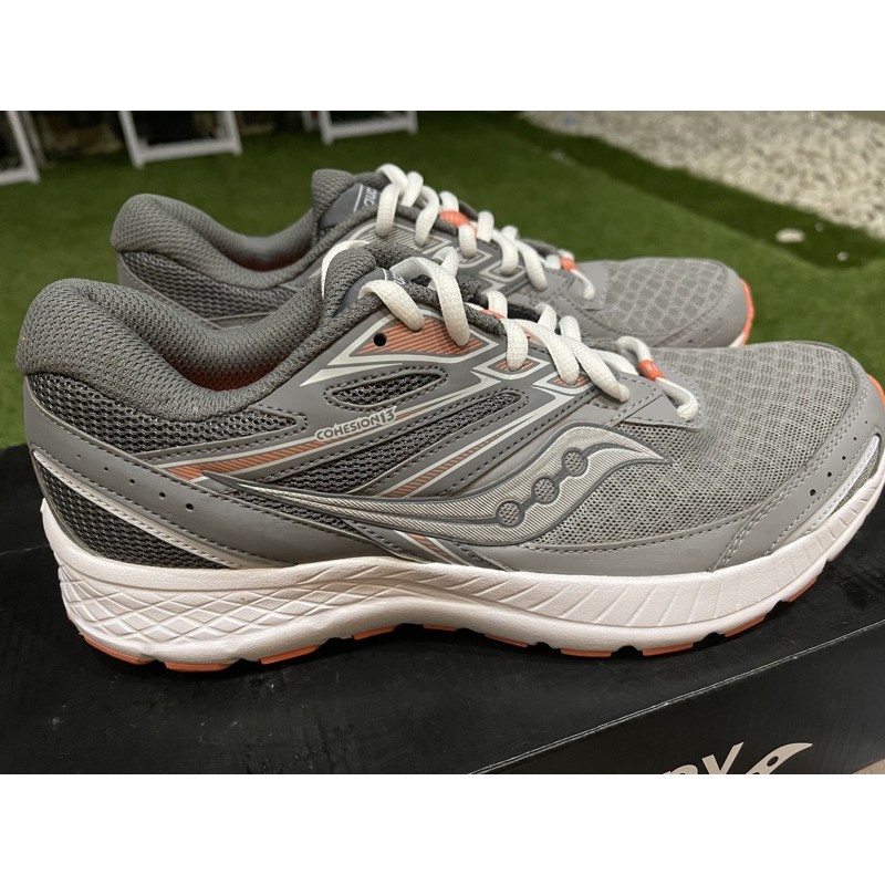 saucony