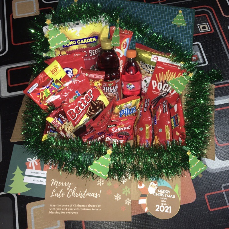

SUPER BIG HAMPERS/ SNACKBOX NATAL & TAHUN BARU