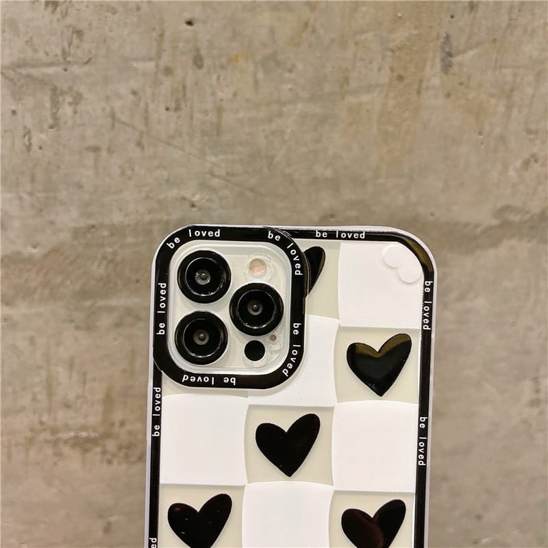 Softcase Black White Love Lens Cover IPHONE 6 6S 6G 7 8 6+ 6S+ 7+ 8+ SE 2020 X XR XS MAX 11 11PRO 11PROMAX 13 13PRO 13PRO MAX 12 12PRO 12PROMAX PRO MAX PLUS Case TPU Kotak Kotak Hati Cewek Mamba Girls Casing