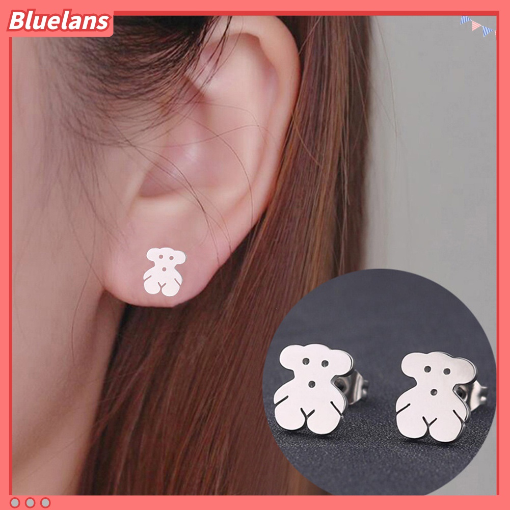 Anting Tusuk Bentuk Kartun Beruang Mini Bahan Stainless Steel Untuk Wanita