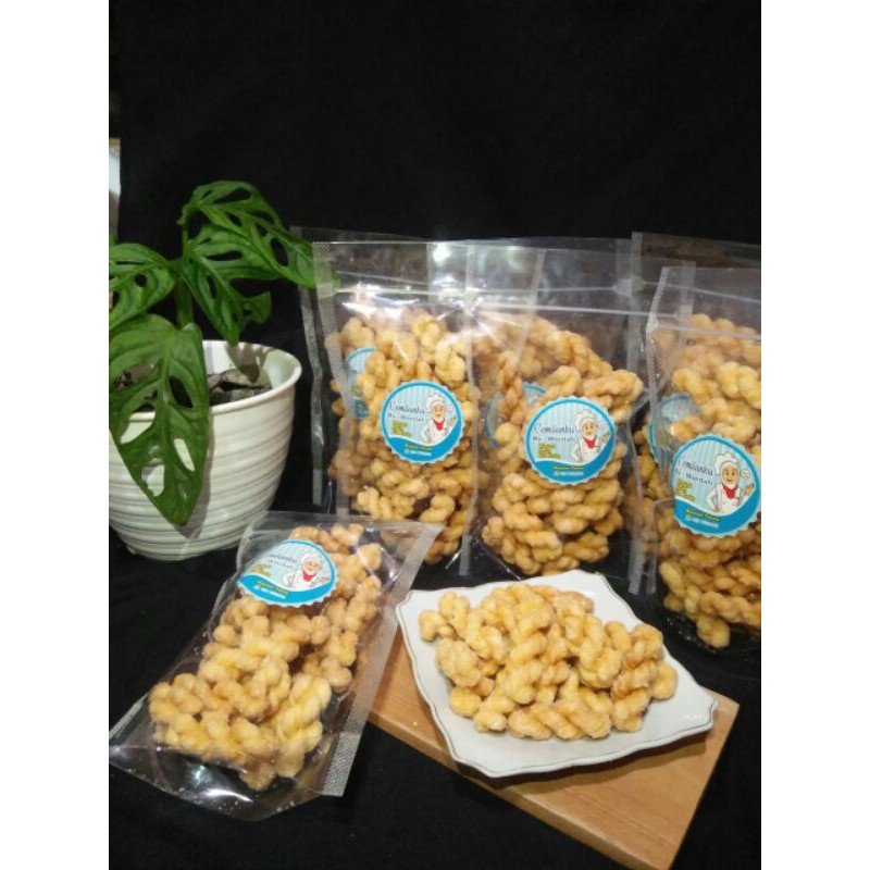 

kue pilin/untir untir/tambang