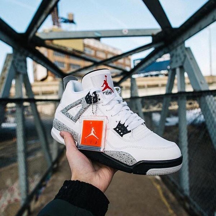 Unik Sepatu Nike air Jordan 4 premium quality sepatu basket pria Berkualitas