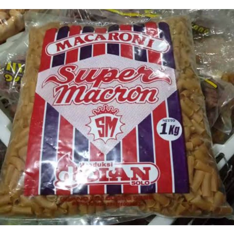 

Kerupuk Makroni Mentah