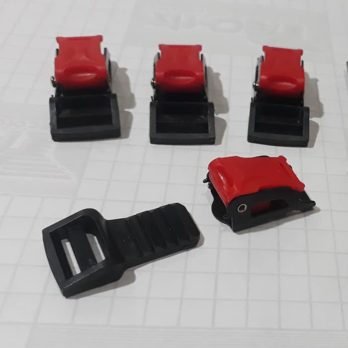 Gesper helm kaitan helm kancing helm tali helm