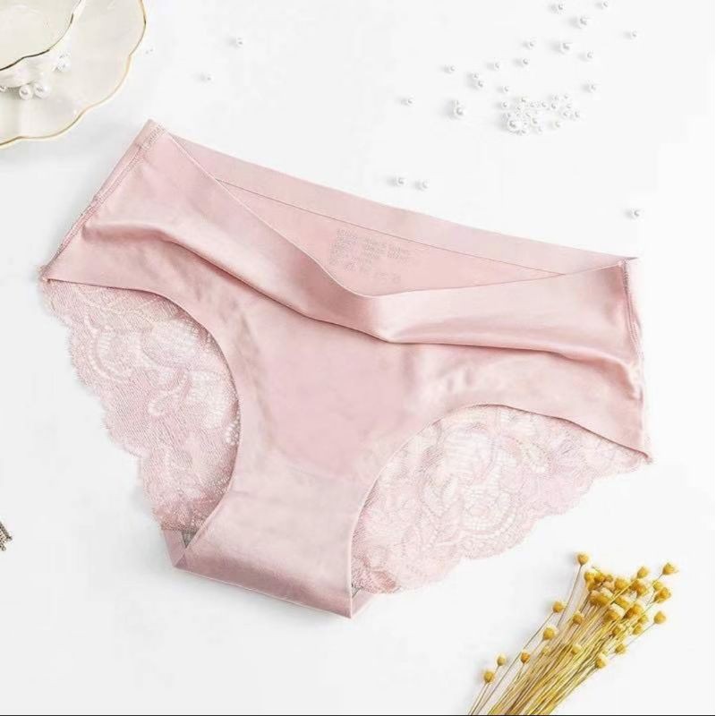 CELANA DALAM RENDA BRIEF SEAMLESS ICE SILK LACE UNDERWEAR SEXY PANTIES