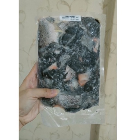 

Kulit Salmon Beku/Salmon skin Frozen/kulit salmon mentah beku