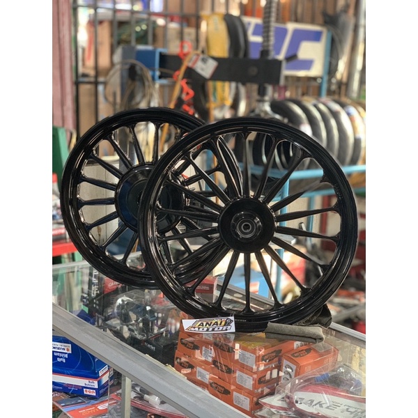 Velg V rossi galaxy palang 18 model daytona vario 125 dan 150