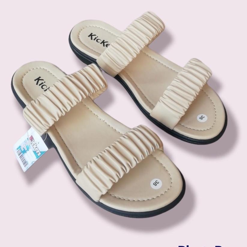 Harga Bersahabat.. Sandal Wanita Kickers Slop Kerut | Sandal Wanita Teplek Kickers | Kickers Sandal 