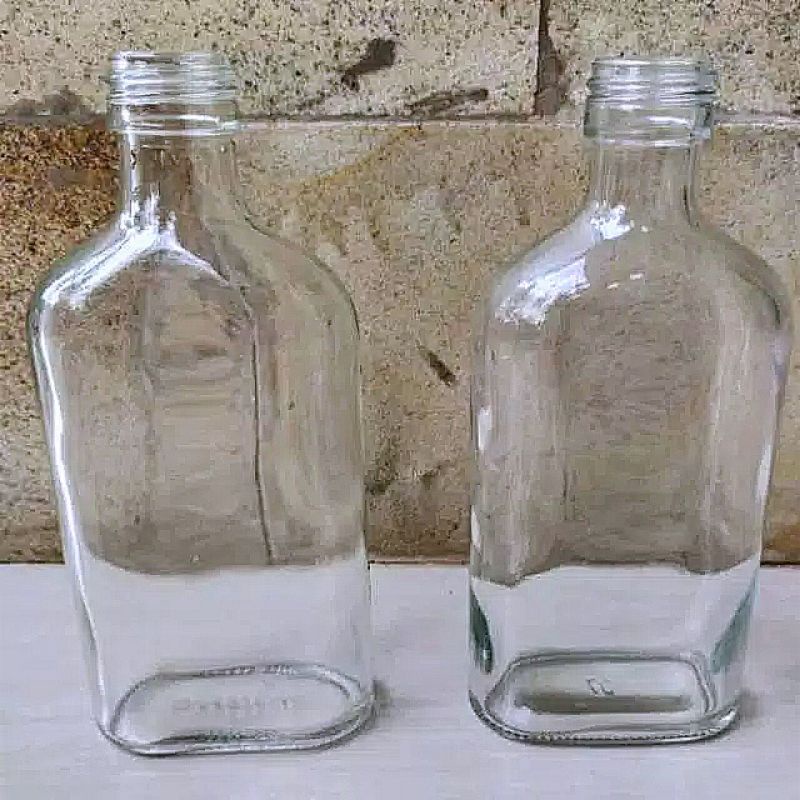 BOTOL KACA GEPENG BEKAS MADU 250 ML/ BOTOL VAS BUNGA/ BOTOL IKAN CUPANG/1 pcs