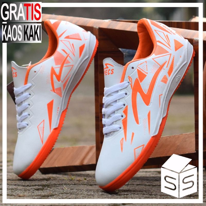 Sepatu futsal specs super simic invinity top quality
