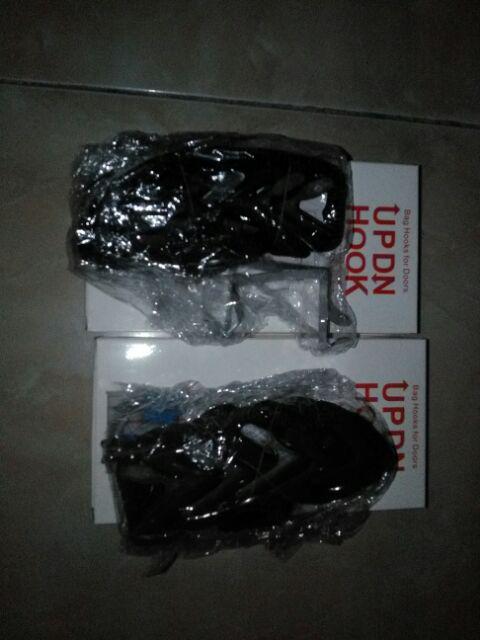 Up Dn Hook Hanger Gantungan Baju Tas Topi