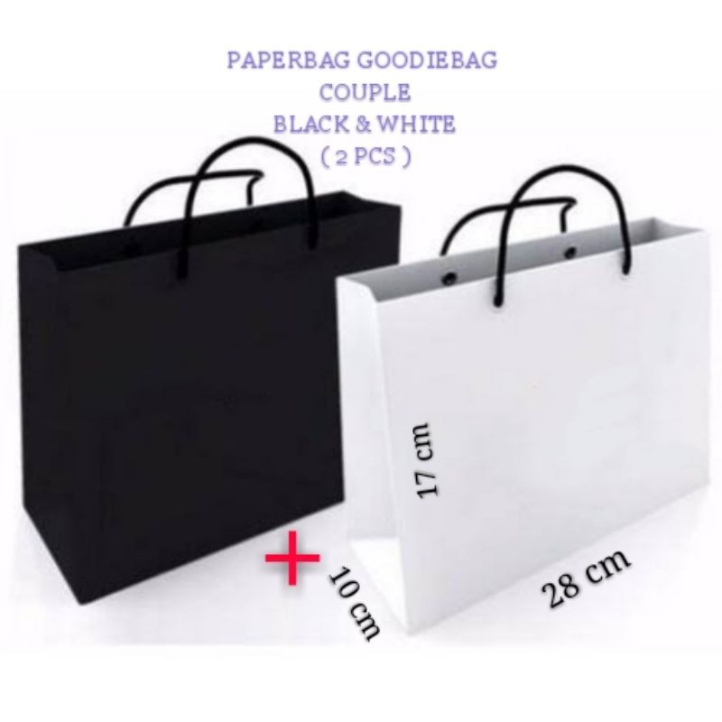 

COUPLE GOODIEBAG PAPERBAG. BLACK & WHITE ( 2 PCS ) 28 x 10 x 17 cm