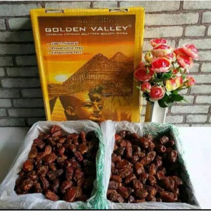 

Kurma Madu Mesir 1 kg SALE!!! Kurma Golden Valey Segar 1000g, 500g, 250g.