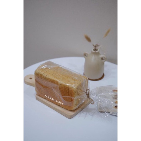 

Plastik OPP Roti Tawar, Roti Sisir, Roti Sobek, Cookies,Souvenir uk. 25x35+5 (40 Micron) ~ 50 lembar