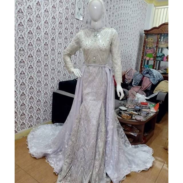 Kebaya gaun akad nikah putih payet jepang ekor panjang