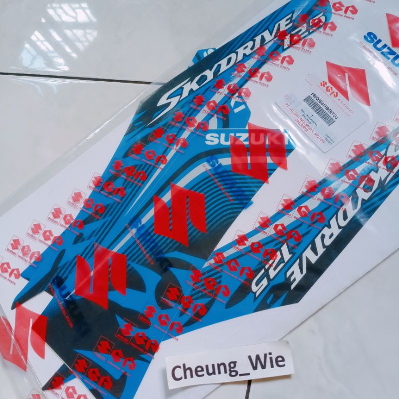 68000B41H90NYUJ lis body stiker striping suzuki skydrive 125 biru 2010 asli ori sgp