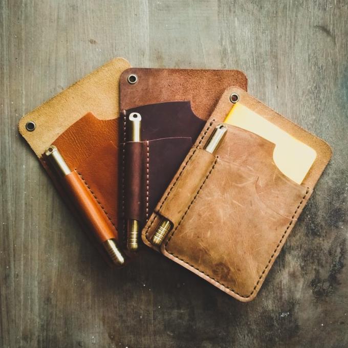 

Note Book Caddy (Leather)