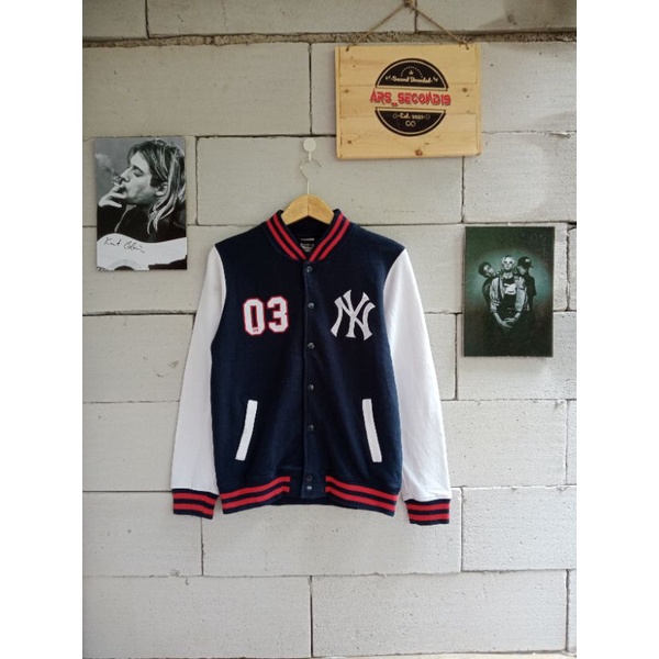 Varsity Majestic Second