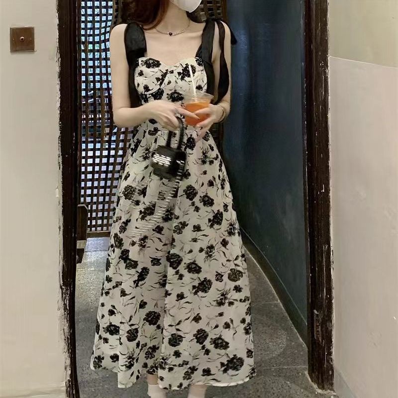 Dasi temperamen modis mid-length retro wanita Perancis suspender floral dress 2022 musim semi dan mu