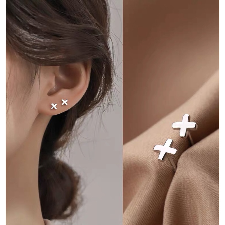 Anting Stud Tulang Telinga Bentuk Kelinci Mini Bahan 925 Silver Gaya Minimalis Untuk Wanita