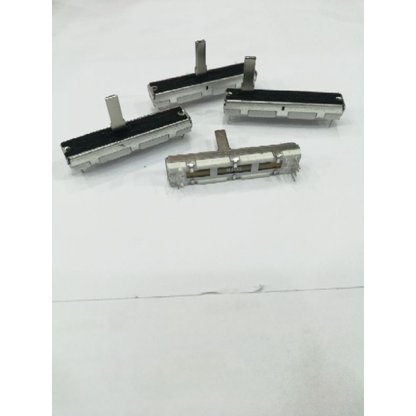 POTENSIO GESER/POTENSIO GESER INSULATED LOW PROFILE B10K 4x2PIN 4,5CM