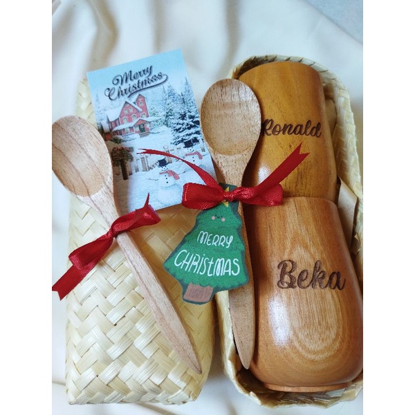 

Hampers Bamboo/ Hampers Kayu / Kado Pernikahan / Kado Unik / Hampers Idul Fitri / Kado Lebaran