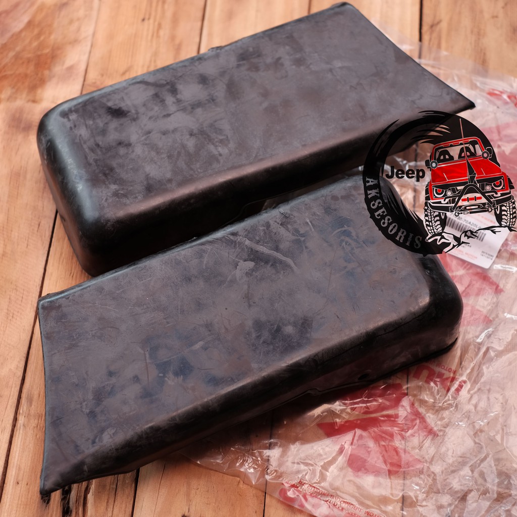 Karet bumper atau pelindung bumper belakang jimny katana