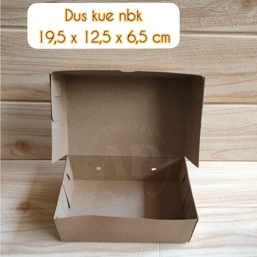 

Dus kue Coklat NBK PAKRIN 19,5 x 12,5 x 6,5 tutup penuh PER 10 PCS