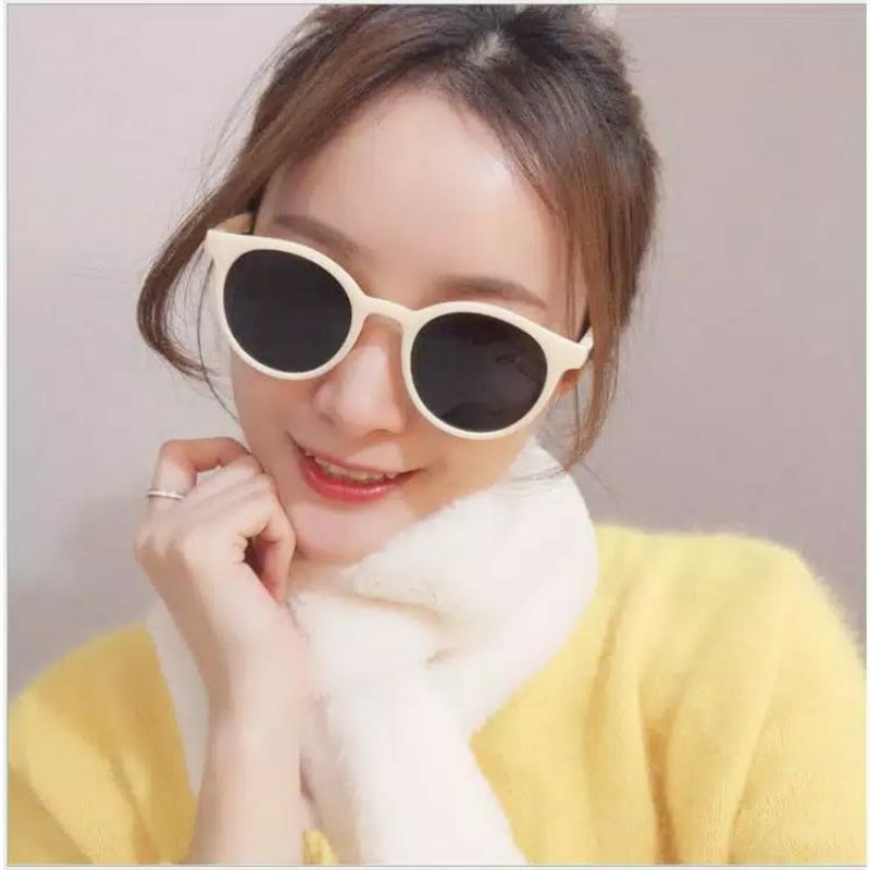 Kastamanwatch - (COD) Kacamata Wanita Pria Wanita Fashion Sunglasses Eyewear Frame Model Korea