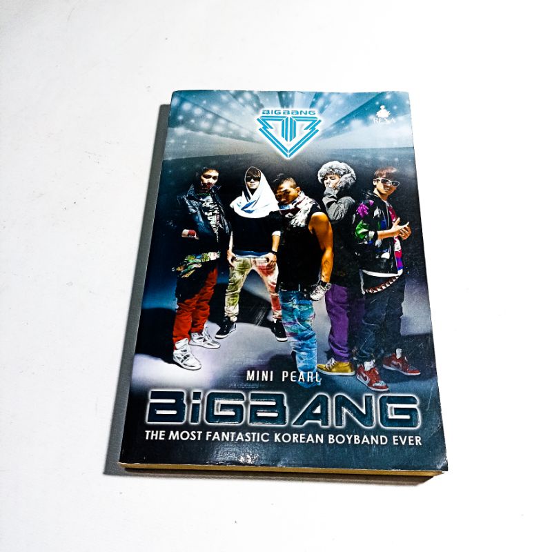 BUKU BIOGRAFI KPOP YG BIG BANG BIGBANG G DRAGON BOYBAND • MINI PEARL • REXA 2013