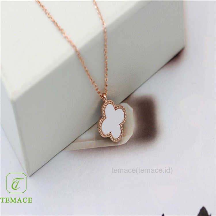 Korea Fashion Multilayer Liontin Kalung Wanita Emas Choker Perhiasan Aksesoris ANTOP