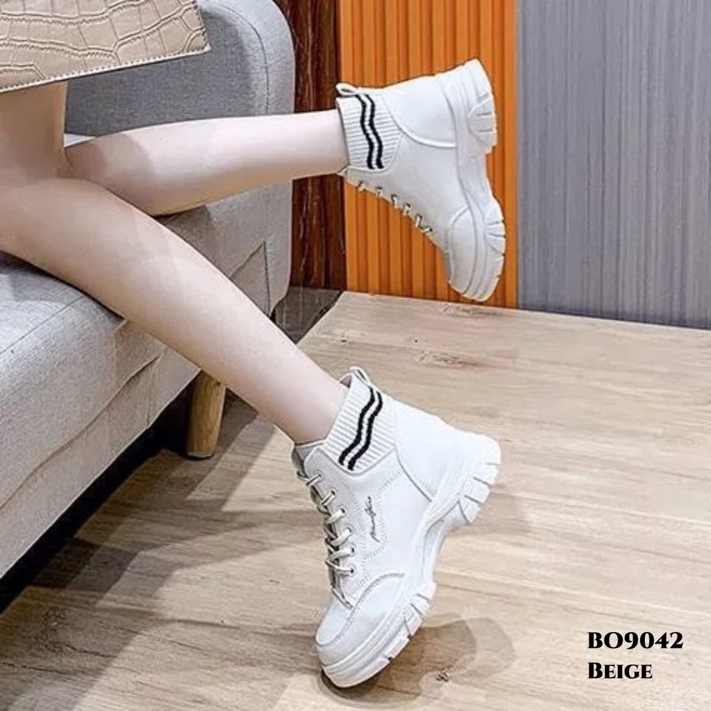 PRF Sepatu Boots Platform Stylish Korea Terkini BO9042