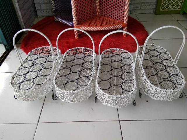 TERMURAH...KERANJANG AQUA GELAS UKURAN BESAR ROTAN CIREBON