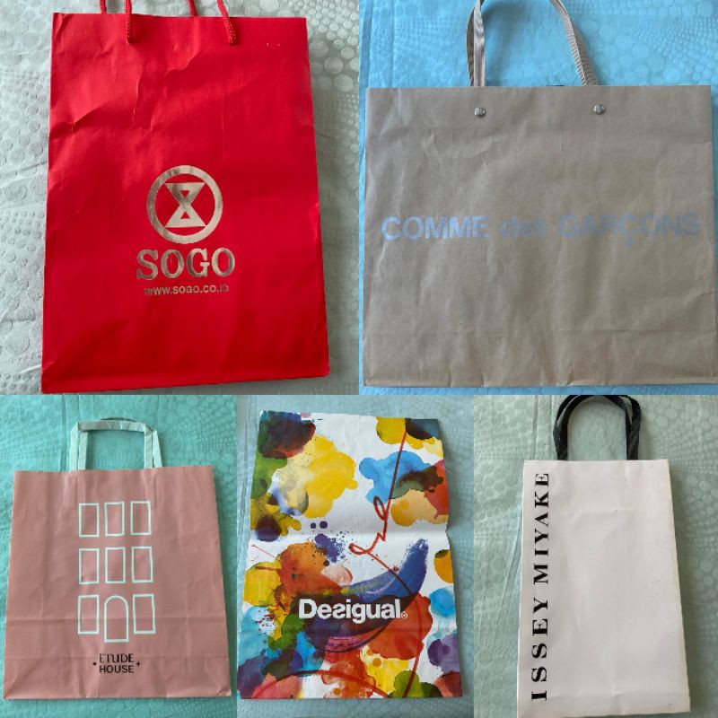 

CDG Comme Des Garcons paperbag Branded Original